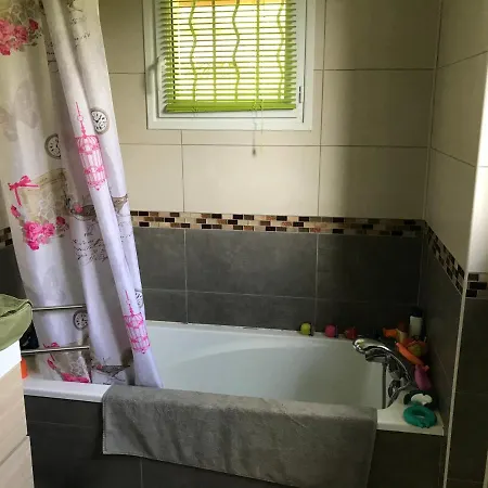 Spacieux Rez Villa Pour 2 Pers Vue Magnifique Meuble Tourisme 3 Etoiles * Coti-Chiavari (Corsica)
